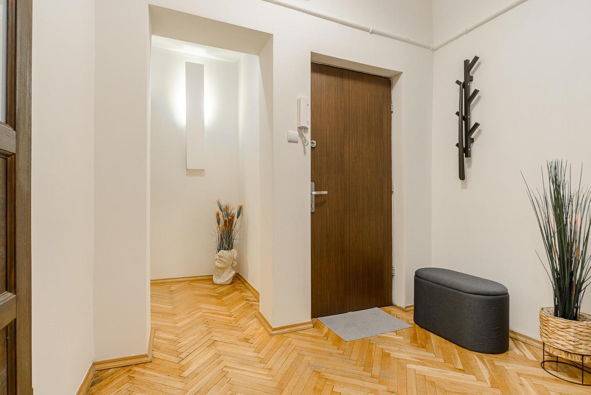 Apartament Lumina 2-level Near Multimedialny Park Fontann